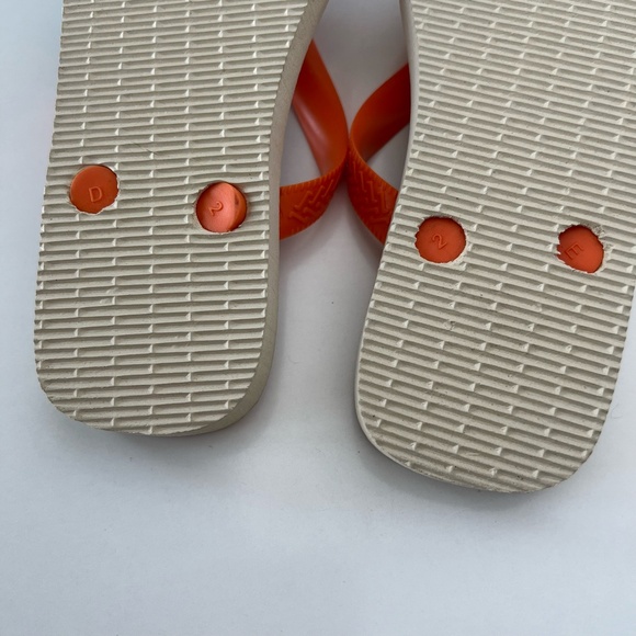 Havaianas Minions Flip Flop Sandal size 3/4Youth - Picture 6 of 8